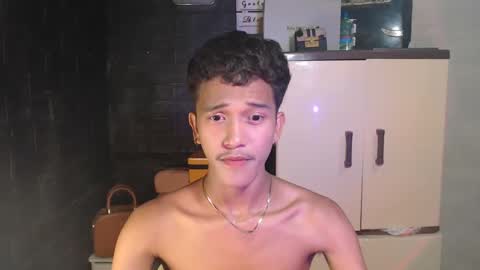 Snapshot of ken_bigcockxx chatting on February 12, 2025, 2:21 pm Ken online show from February 12, 2025, 2:21 pm