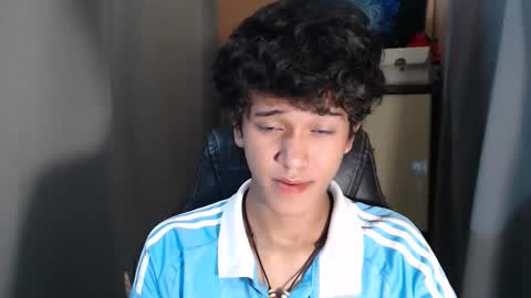 Snapshot of ken_bigcockxx chatting on September 19, 2025, 3:52 am Ken online show from September 19, 2025, 3:52 am