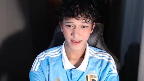 Snapshot of ken_bigcockxx chatting on September 21, 2025, 9:22 am Ken online show from September 21, 2025, 9:22 am