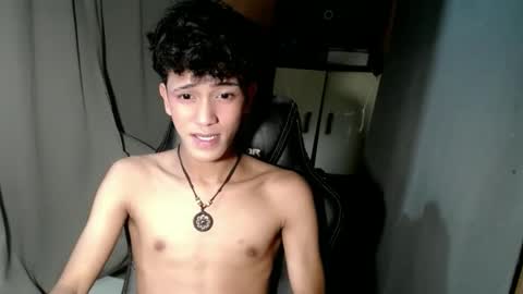 Snapshot of ken_bigcockxx chatting on October 26, 2025, 5:57 am Ken online show from October 26, 2025, 5:57 am