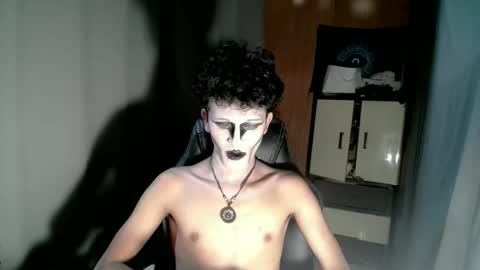 Snapshot of ken_bigcockxx chatting on November 5, 2025, 5:24 pm Ken online show from November 5, 2025, 5:24 pm