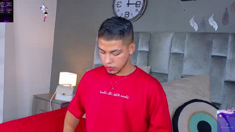 Snapshot of ken_boy_ chatting on January 21, 2025, 2:43 am online show from January 21, 2025, 2:43 am