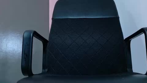 Snapshot of ken_boy_ chatting on October 25, 2025, 11:40 am online show from October 25, 2025, 11:40 am