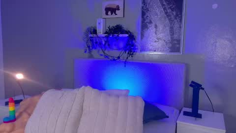 Snapshot of ken_boy_ chatting on May 10, 2026, 11:15 am online show from May 10, 2026, 11:15 am