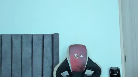 ken_mailik online show from February 15, 2025, 4:25 am