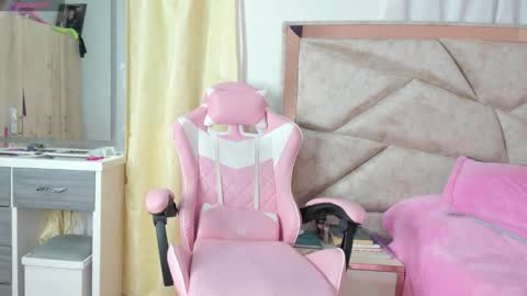 Aleja3 online show from October 12, 2025, 6:29 pm