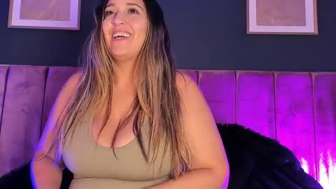 Snapshot of kendalcurvy chatting on May 26, 2026, 11:34 pm Kendal online show from May 26, 2026, 11:34 pm