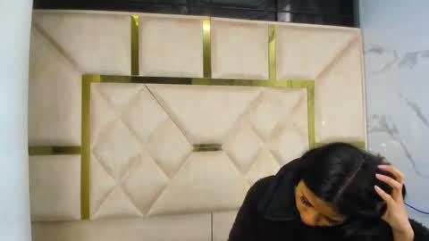 Snapshot of kendall69__ chatting on November 18, 2025, 12:42 pm kendall69__ online show from November 18, 2025, 12:42 pm