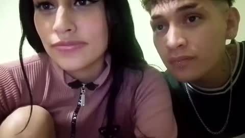 Kendall  Roxy online show from May 18, 2026, 3:02 am
