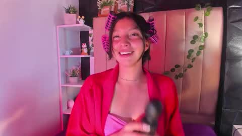 Snapshot of kendall_saenz chatting on November 25, 2025, 7:58 pm kendall_saenz online show from November 25, 2025, 7:58 pm