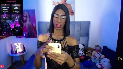 kendallgil online show from October 7, 2025, 2:09 am