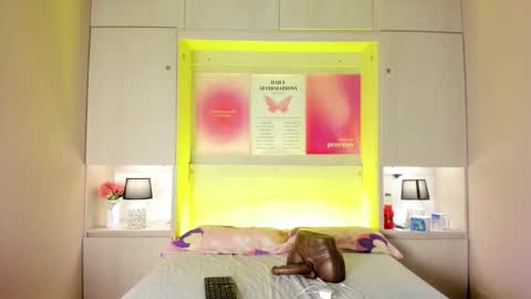 Kendal online show from February 28, 2026, 1:23 pm