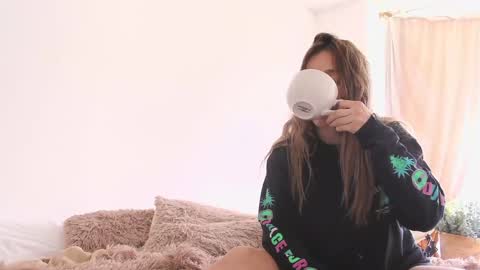 kendall online show from March 10, 2025, 5:07 pm