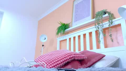   online show from November 6, 2025, 9:10 am