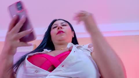   online show from January 19, 2026, 9:02 am