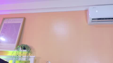 Snapshot of kendalmilleer chatting on May 28, 2026, 9:06 am online show from May 28, 2026, 9:06 am
