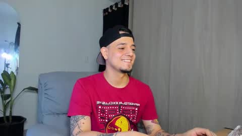 Snapshot of kendel_dimitri chatting on March 1, 2025, 5:20 am kendel_dimitri online show from March 1, 2025, 5:20 am