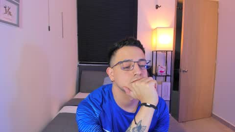 kendel_dimitri online show from May 1, 2026, 3:00 am