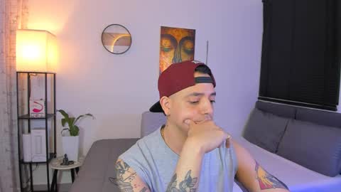 Snapshot of kendel_dimitri chatting on May 21, 2026, 6:09 am kendel_dimitri online show from May 21, 2026, 6:09 am