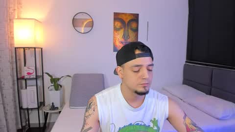 Snapshot of kendel_dimitri chatting on May 31, 2026, 4:31 am kendel_dimitri online show from May 31, 2026, 4:31 am