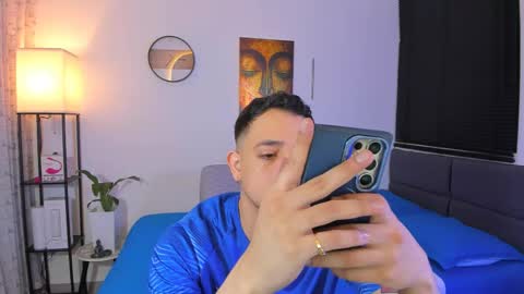 Snapshot of kendel_dimitri chatting on June 7, 2026, 10:46 pm kendel_dimitri online show from June 7, 2026, 10:46 pm