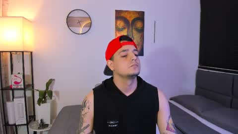 Snapshot of kendel_dimitri chatting on July 5, 2026, 3:34 am kendel_dimitri online show from July 5, 2026, 3:34 am