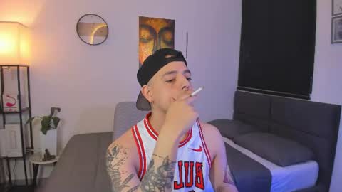Snapshot of kendel_dimitri chatting on July 20, 2026, 5:44 am kendel_dimitri online show from July 20, 2026, 5:44 am