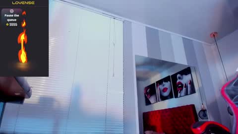 Snapshot of kender21_ chatting on February 19, 2025, 3:49 pm Kender online show from February 19, 2025, 3:49 pm