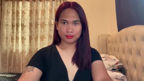 KENDRA online show from April 22, 2026, 8:39 am