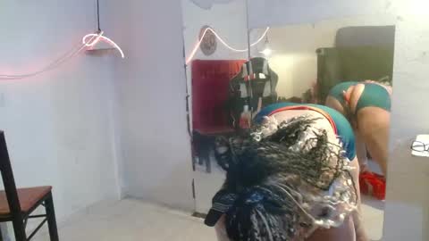 Snapshot of kendra_lust_69 chatting on June 3, 2026, 9:45 am kendra_lust_69 online show from June 3, 2026, 9:45 am