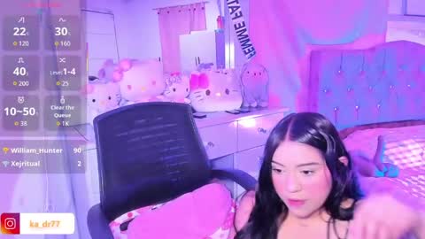 Snapshot of kendra_yul chatting on May 18, 2026, 3:02 am Yul online show from May 18, 2026, 3:02 am
