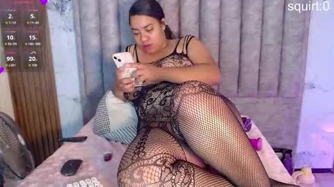 Snapshot of kendrabigass chatting on September 30, 2025, 3:17 pm Mamasita online show from September 30, 2025, 3:17 pm