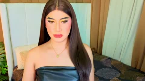Snapshot of kendrahunter_____ chatting on July 29, 2026, 2:10 am Kendra online show from July 29, 2026, 2:10 am