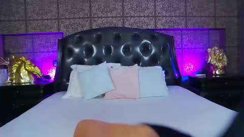 Alina online show from September 18, 2025, 4:58 am