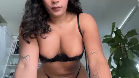 Snapshot of kendrasmithts chatting on June 16, 2026, 6:43 pm Hi Im kendra- onlyfans. isab2896 online show from June 16, 2026, 6:43 pm