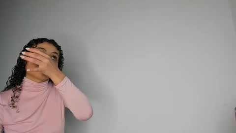 Snapshot of keniia_riizz chatting on November 22, 2025, 11:04 pm Kenia online show from November 22, 2025, 11:04 pm