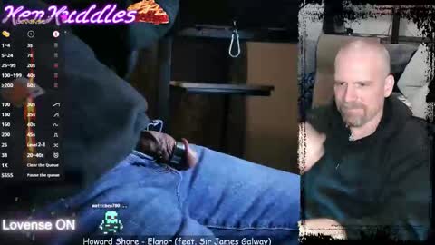 Snapshot of kenkuddles chatting on November 22, 2025, 1:26 am Ken Kuddles online show from November 22, 2025, 1:26 am