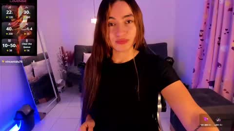 Snapshot of kennawells_ chatting on September 25, 2025, 8:23 pm kenna online show from September 25, 2025, 8:23 pm