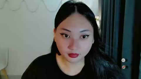 kennaxx69 online show from April 17, 2026, 8:12 pm