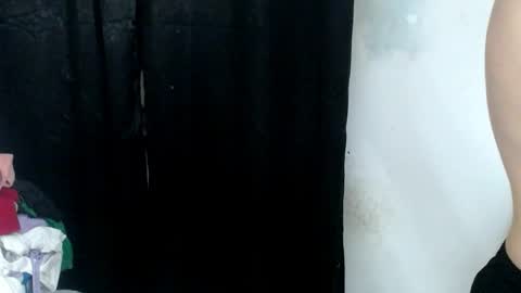 Snapshot of kennerfox77 chatting on May 15, 2026, 8:54 am Kennfox777 online show from May 15, 2026, 8:54 am