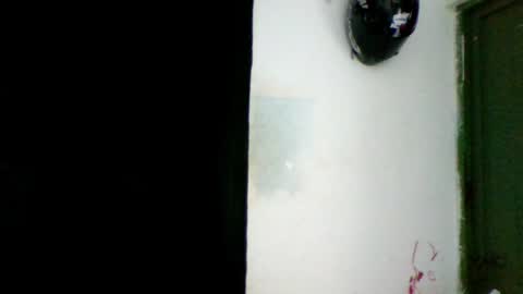 Snapshot of kennerfox77 chatting on July 5, 2026, 12:06 am Kennfox777 online show from July 5, 2026, 12:06 am