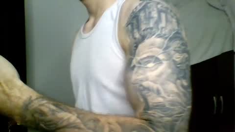 Snapshot of kennerfox77 chatting on July 24, 2026, 2:42 am Kennfox777 online show from July 24, 2026, 2:42 am