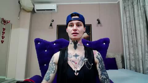 Snapshot of kennyvibe chatting on June 1, 2026, 11:56 am kennyvibe online show from June 1, 2026, 11:56 am