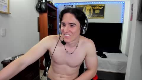 Snapshot of kent_zagann chatting on January 21, 2025, 5:16 am Santiago online show from January 21, 2025, 5:16 am