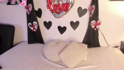 KENTHA  online show from February 14, 2026, 10:45 am