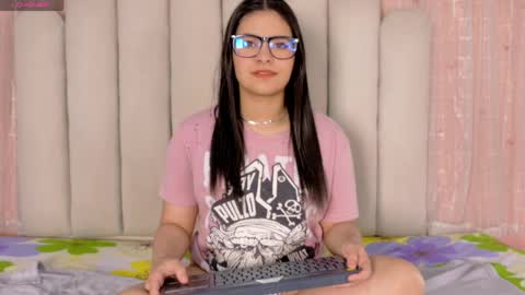 Keny online show from May 3, 2026, 4:07 am
