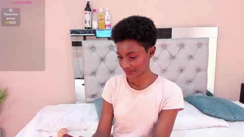 Snapshot of kenya_stone_ chatting on January 30, 2025, 7:59 pm kenya online show from January 30, 2025, 7:59 pm