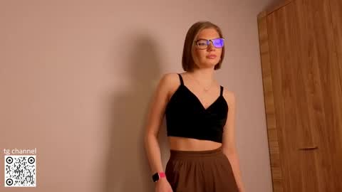 Lisa online show from February 21, 2026, 7:15 pm