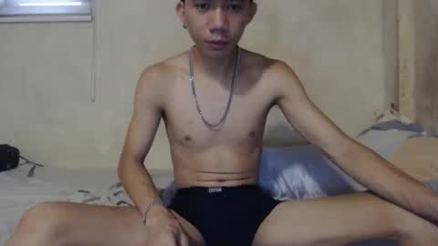 kenzy931455 online show from May 4, 2026, 1:34 am
