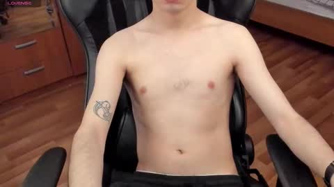 Snapshot of keorinav chatting on October 11, 2025, 11:09 am Looking for a moderator I PVT IS OPEN online show from October 11, 2025, 11:09 am